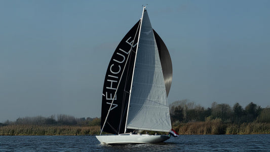 VÉHICULE × Leonardo Yachts Eagle 46