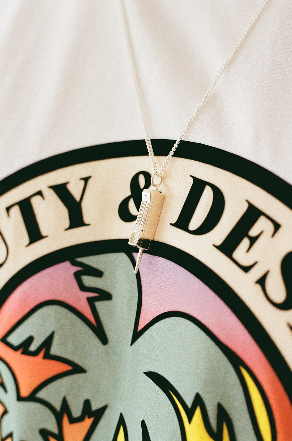 BEAUTY & DESPAIR TEE