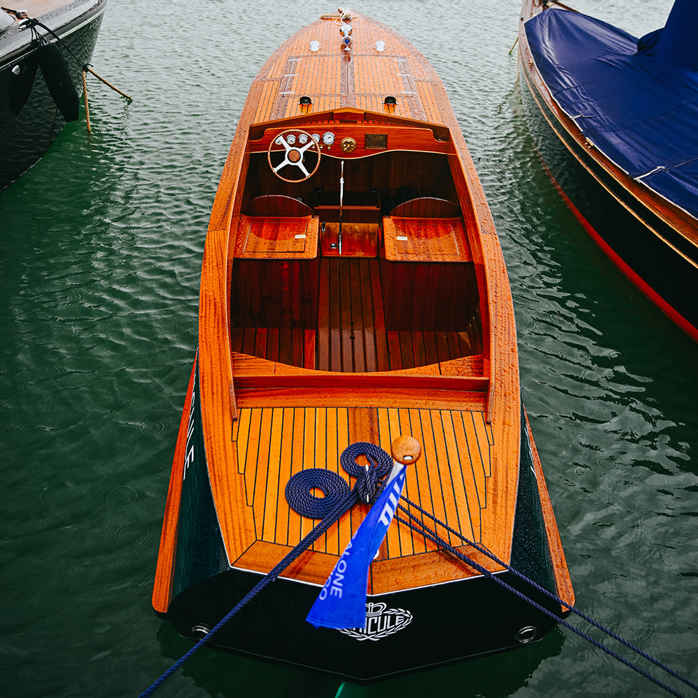VÉHICULE CLASSIC BOAT