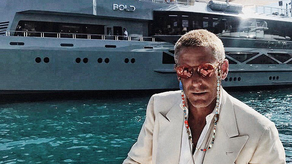 VÉHICULE × LAPO ELKANN