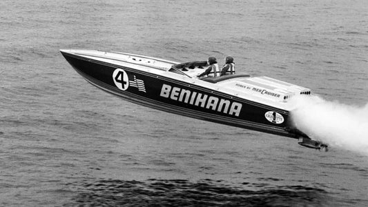 VÉHICULE Presents: Rocky Aoki