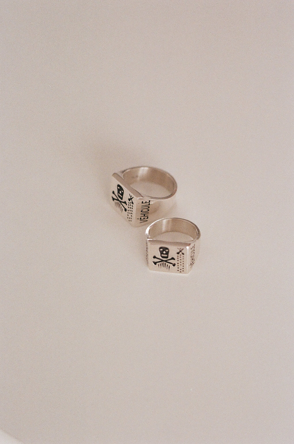 JOLLY ROGER RING – VÉHICULE