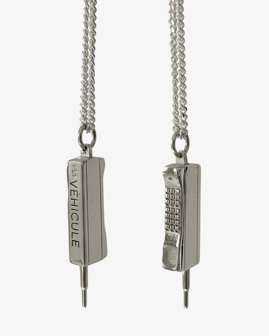 VÉHICULE BRICK PHONE NECKLACE