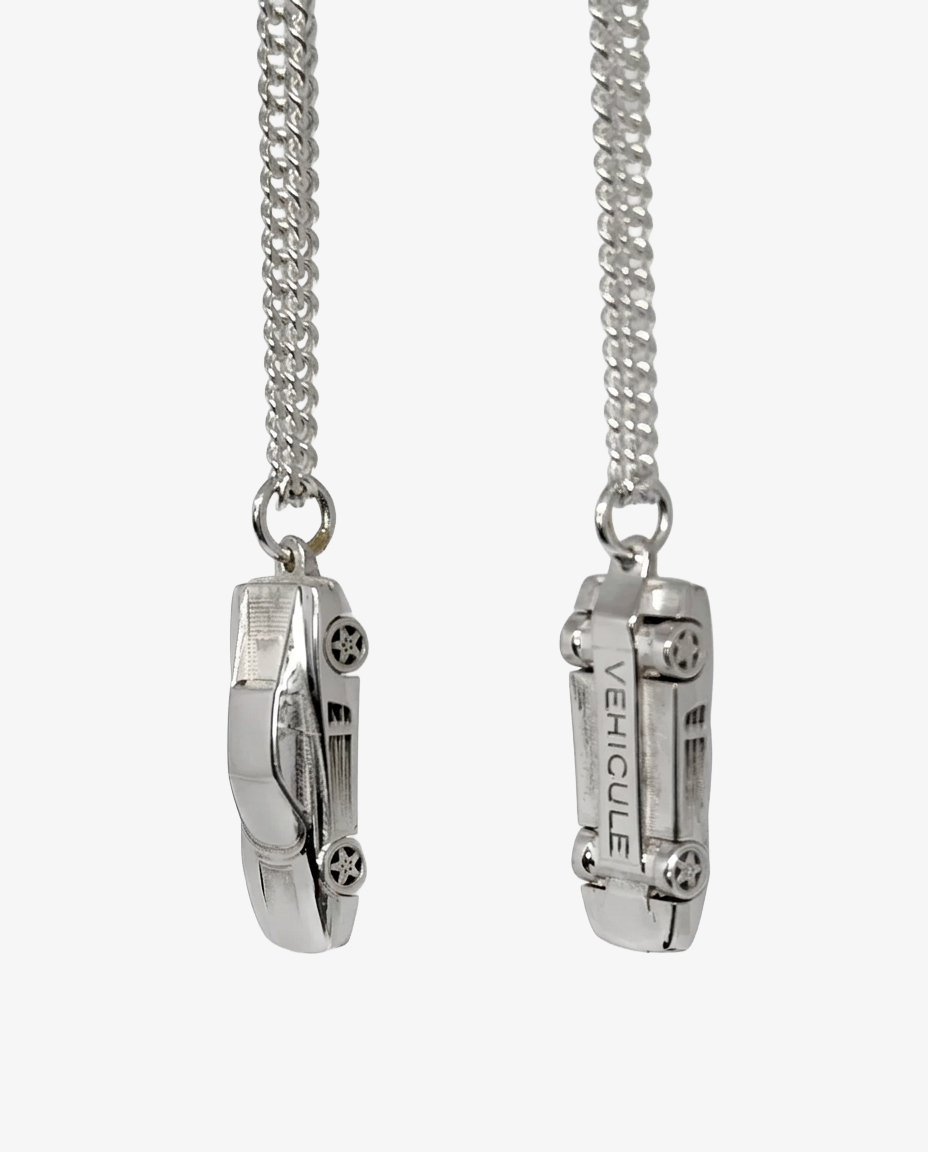 VÉHICULE TESTAROSSA NECKLACE