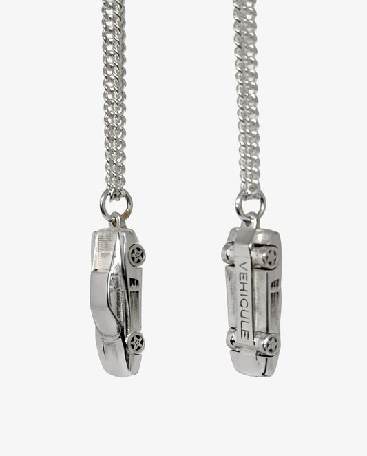 VÉHICULE TESTAROSSA NECKLACE
