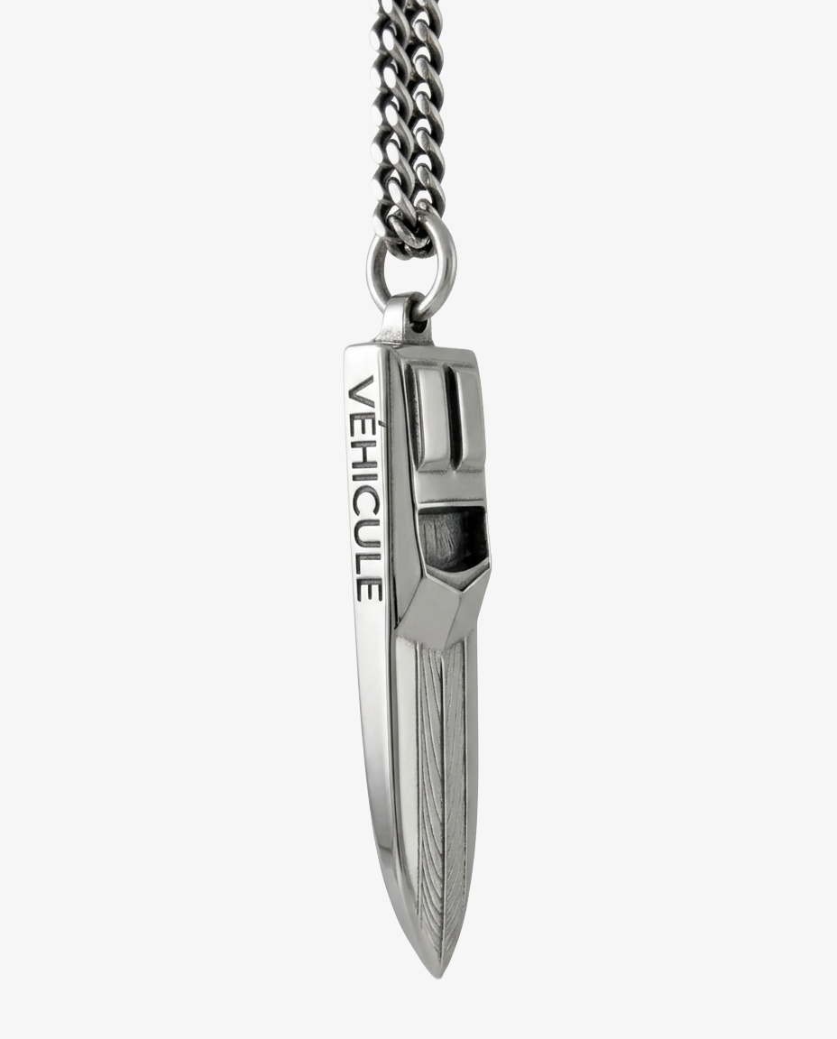 VÉHICULE OFFSHORE NECKLACE